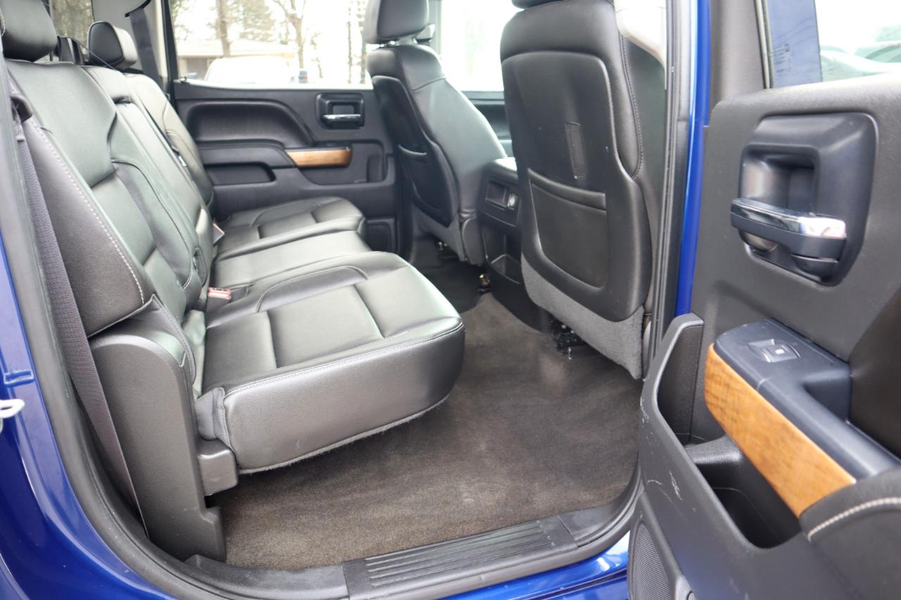 Chevrolet Silverado 3500HD 4WD Crew Cab 167.7" LTZ 2015