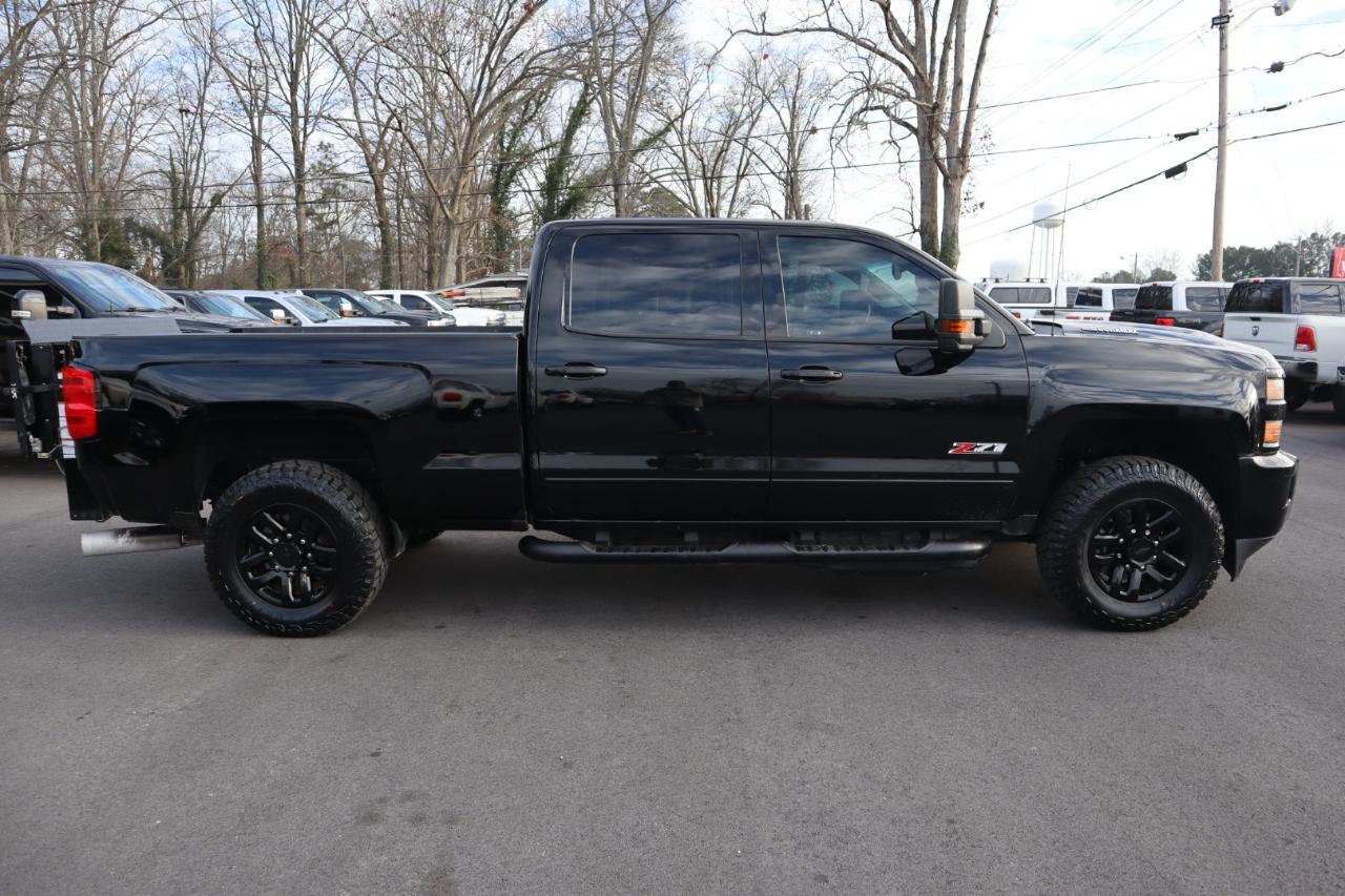 Chevrolet Silverado 2500HD 4WD Crew Cab 153.7" LTZ 2019