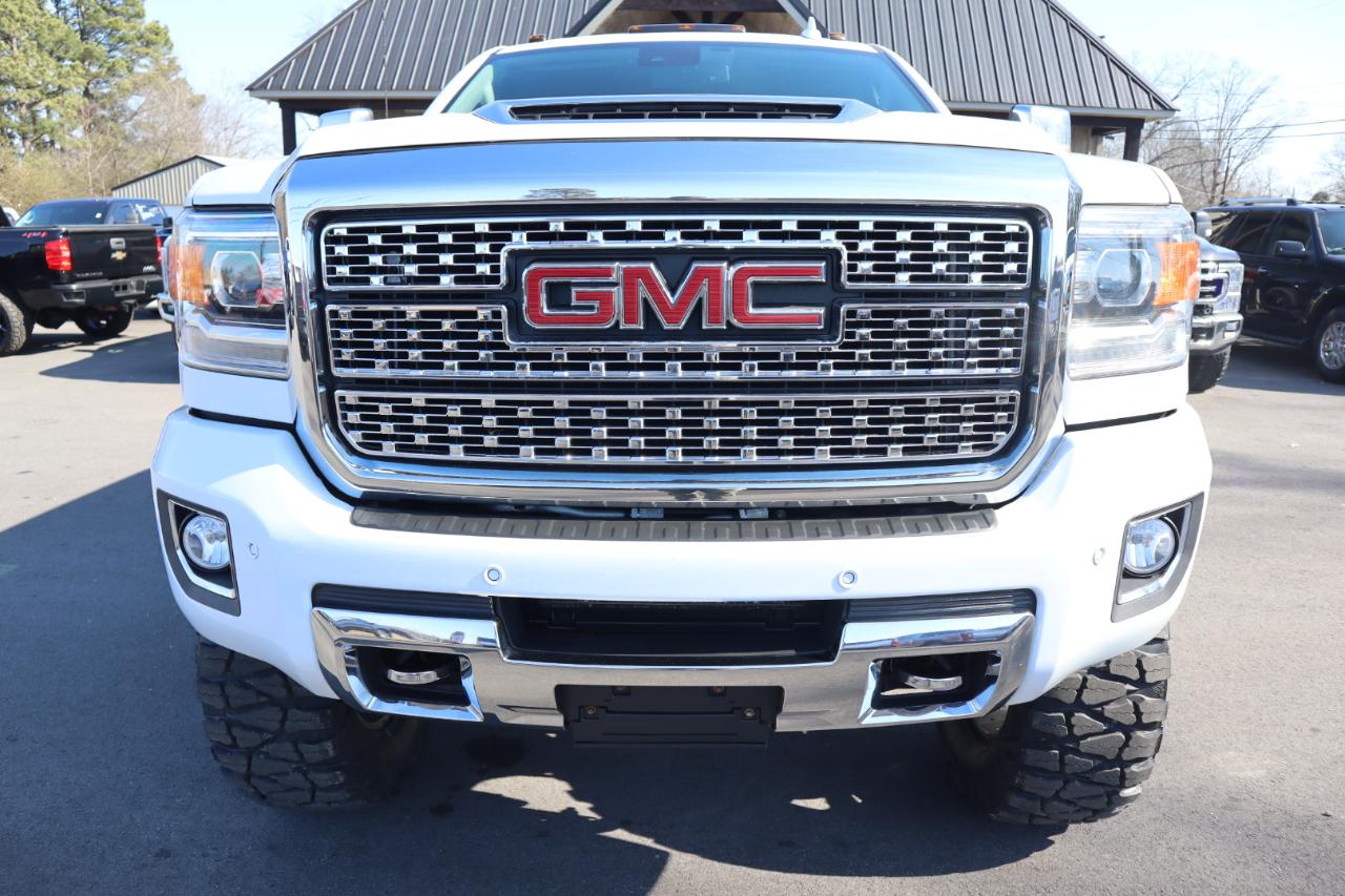 GMC Sierra 2500HD 4WD Crew Cab 153.7" Denali 2019