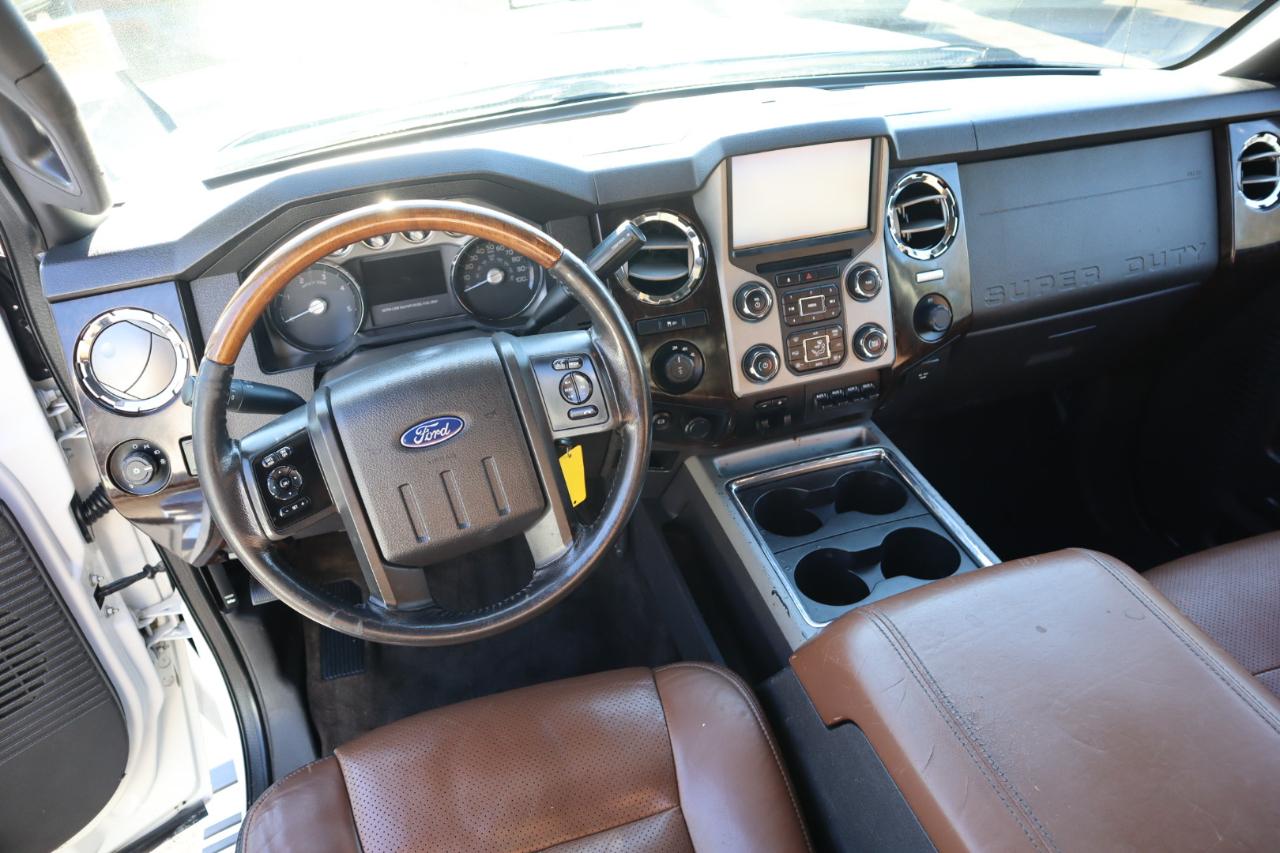Ford Super Duty F-250 SRW 4WD Crew Cab 156" Platinum 2015