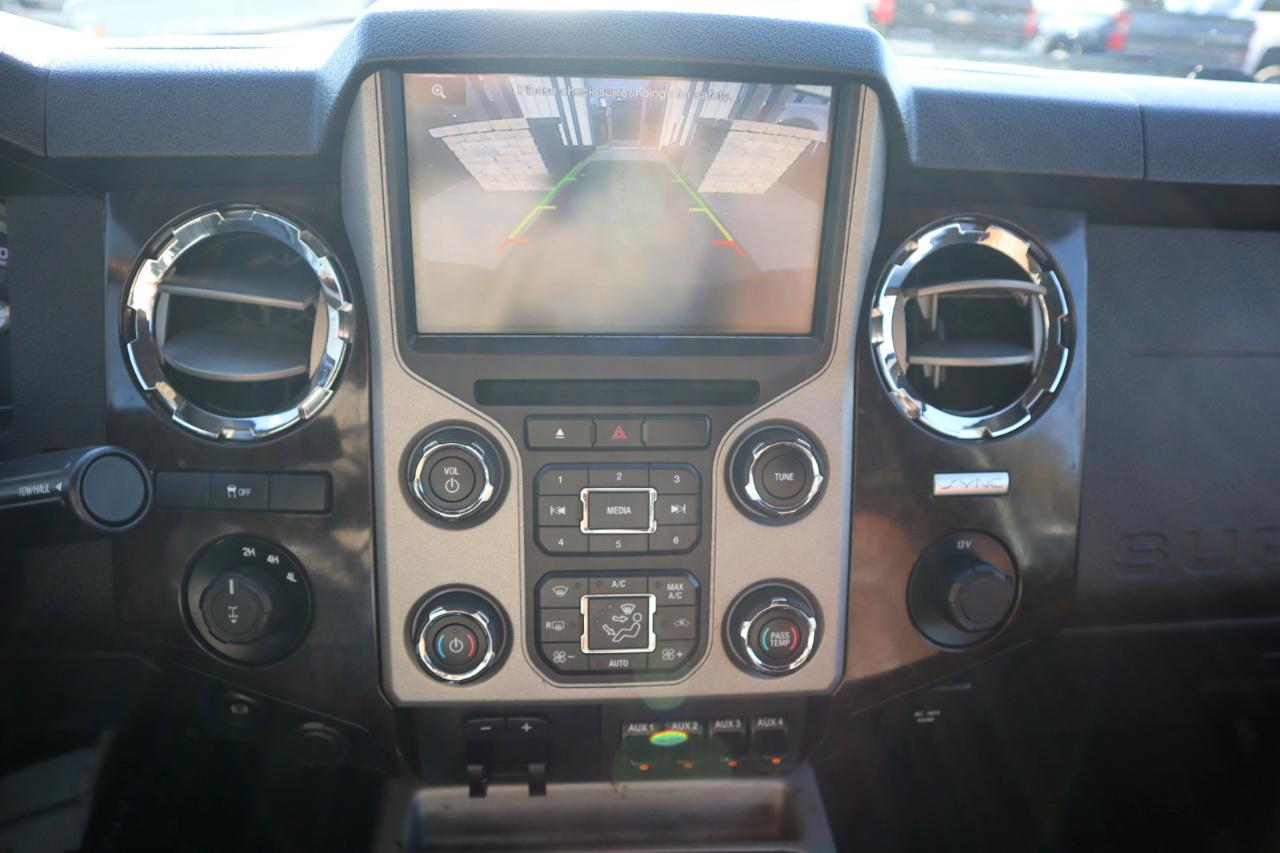 Ford Super Duty F-250 SRW 4WD Crew Cab 156" Platinum 2015