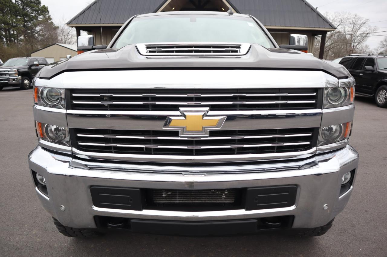 Chevrolet Silverado 2500HD 4WD Crew Cab 153.7" LTZ 2019