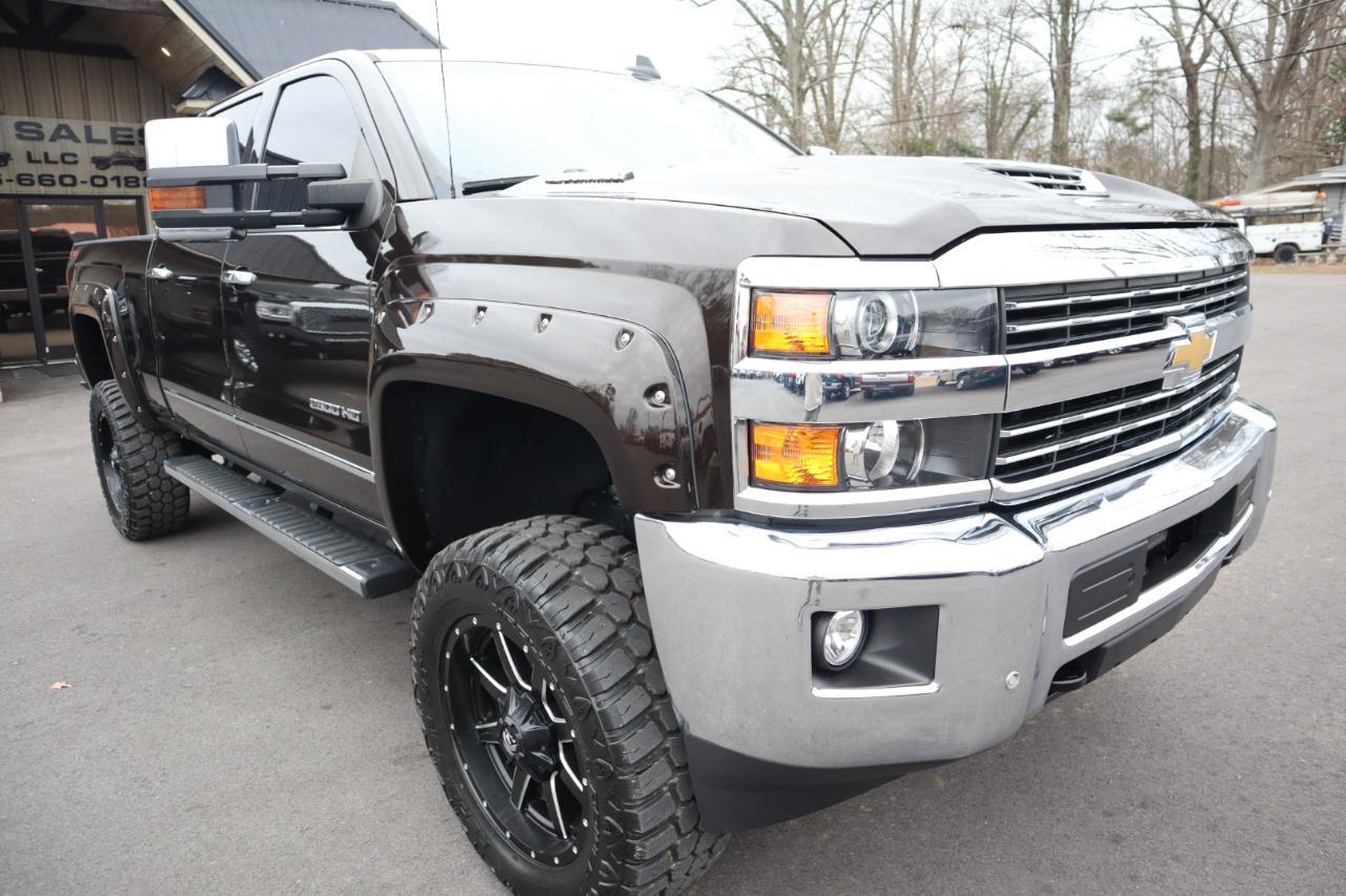 Chevrolet Silverado 2500HD 4WD Crew Cab 153.7" LTZ 2019