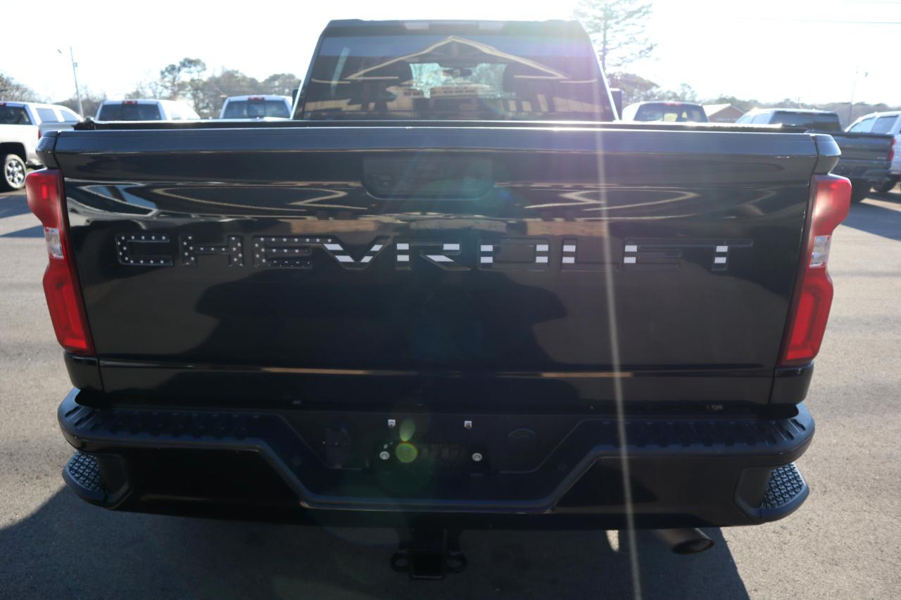 Chevrolet Silverado 2500HD 4WD Crew Cab 159" Custom 2020