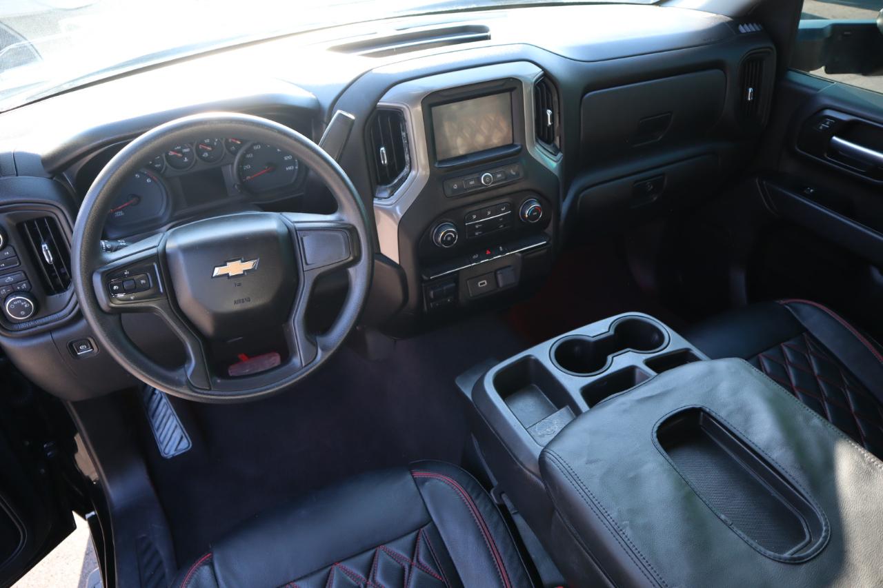 Chevrolet Silverado 2500HD 4WD Crew Cab 159" Custom 2020