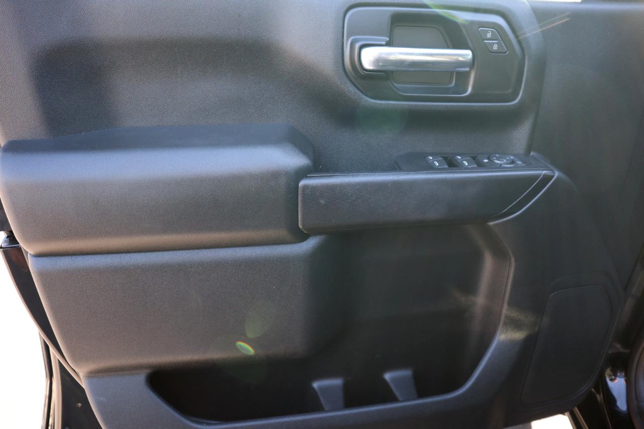 Chevrolet Silverado 2500HD 4WD Crew Cab 159" Custom 2020