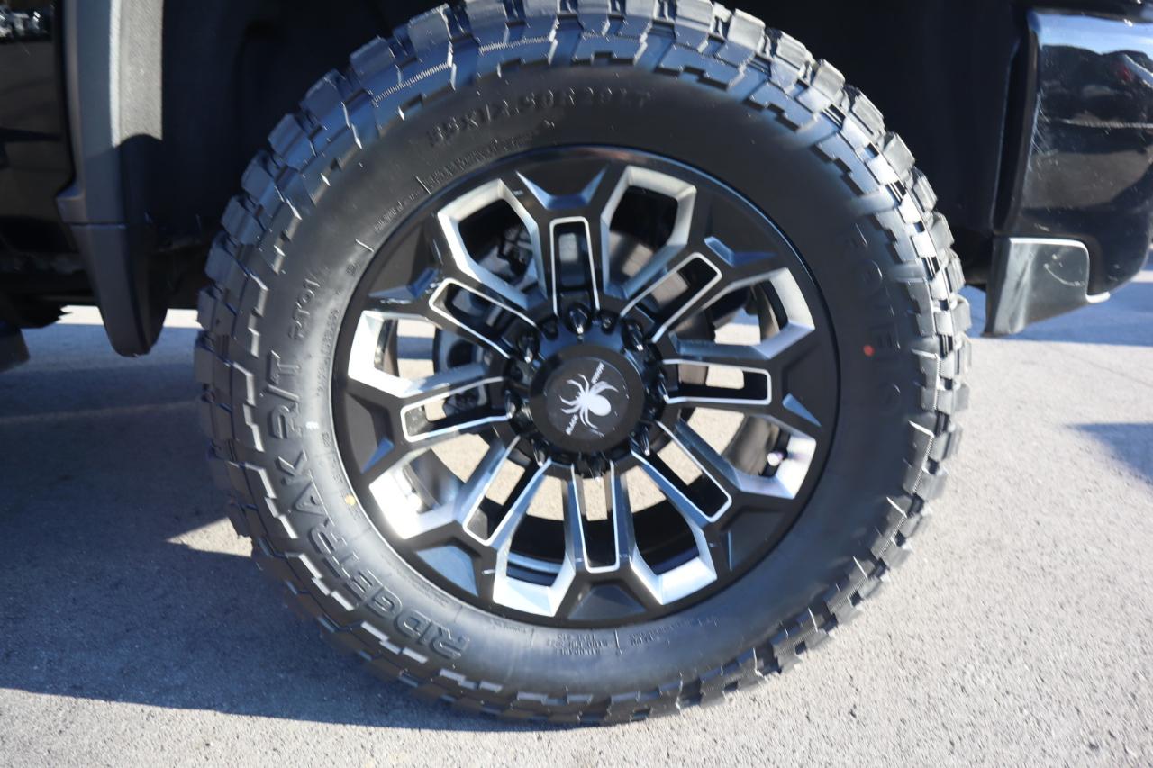 Chevrolet Silverado 2500HD 4WD Crew Cab 159" Custom 2020