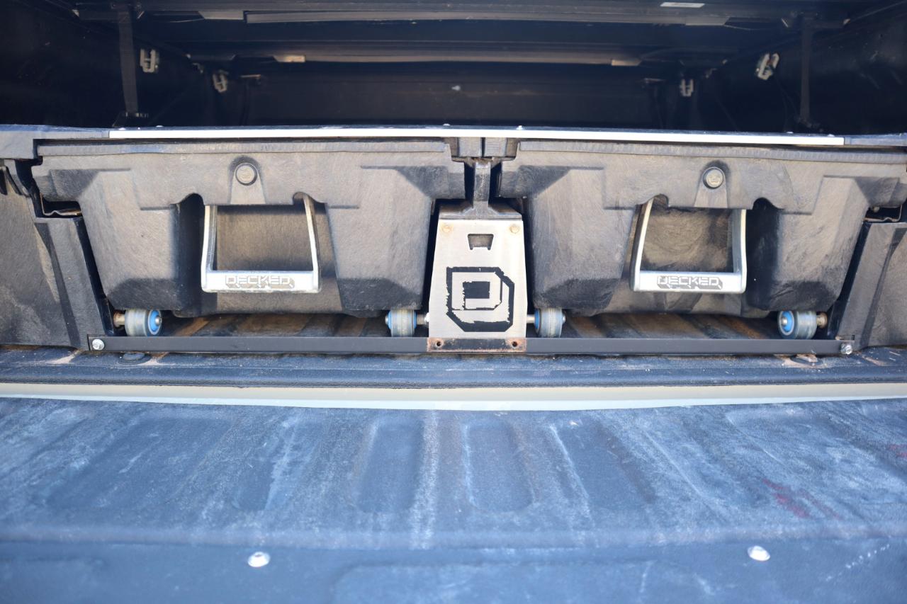 Toyota Tundra 4WD SR5 CrewMax 5.5' Bed 5.7L FFV (Natl) 2019