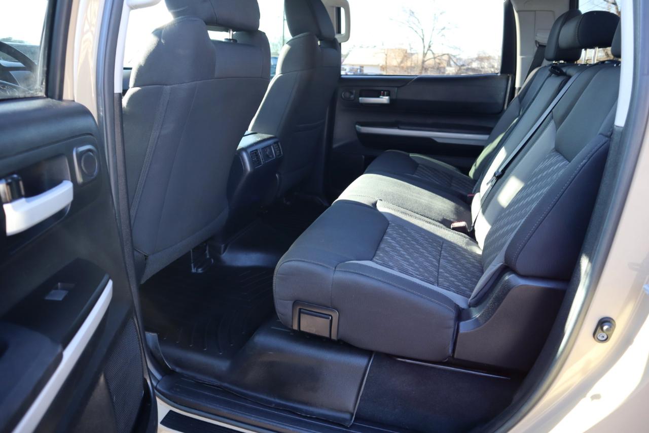 Toyota Tundra 4WD SR5 CrewMax 5.5' Bed 5.7L FFV (Natl) 2019