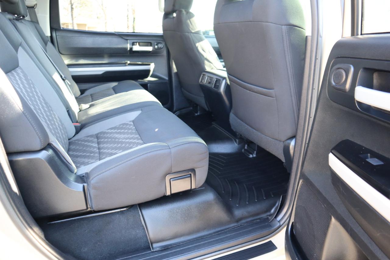 Toyota Tundra 4WD SR5 CrewMax 5.5' Bed 5.7L FFV (Natl) 2019