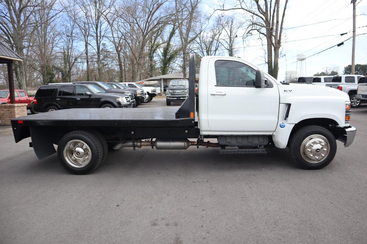 International CV515  2022