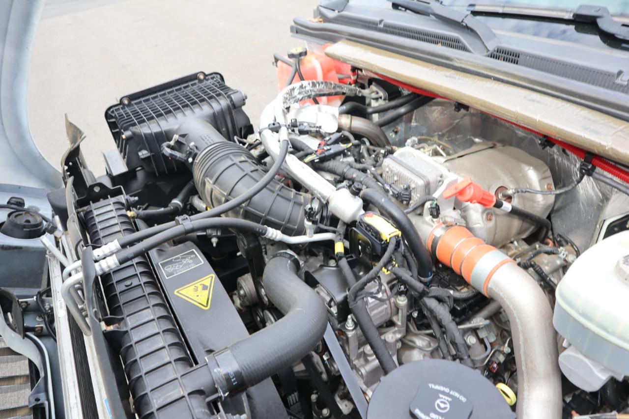 International CV515  2022