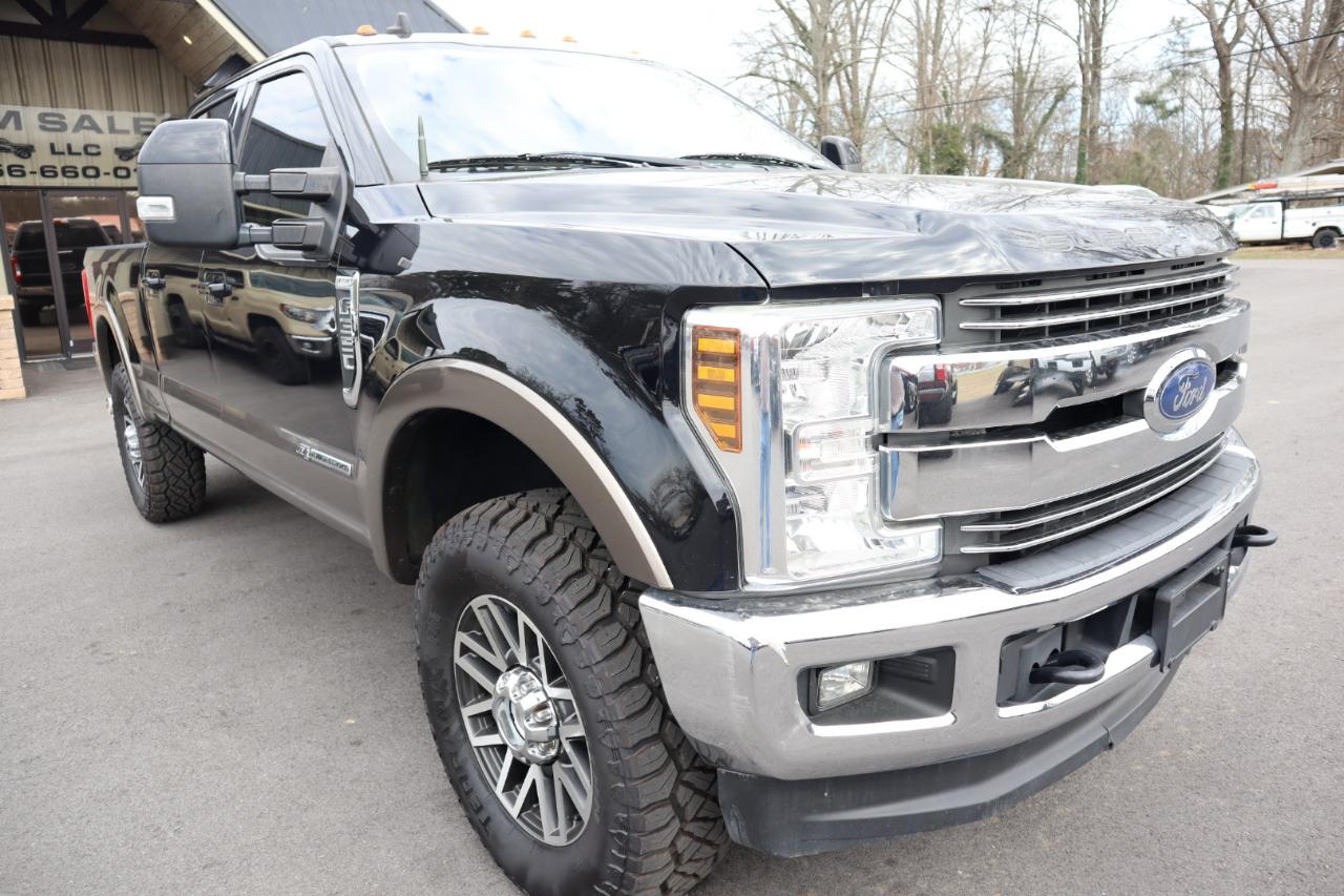 Ford Super Duty F-350 SRW Lariat 4WD Crew Cab 6.75' Box 2019