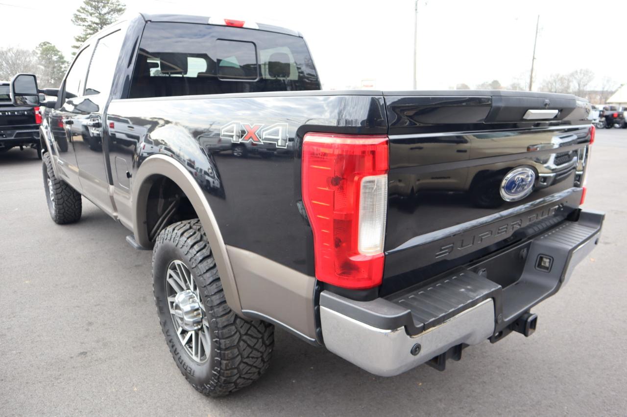 Ford Super Duty F-350 SRW Lariat 4WD Crew Cab 6.75' Box 2019