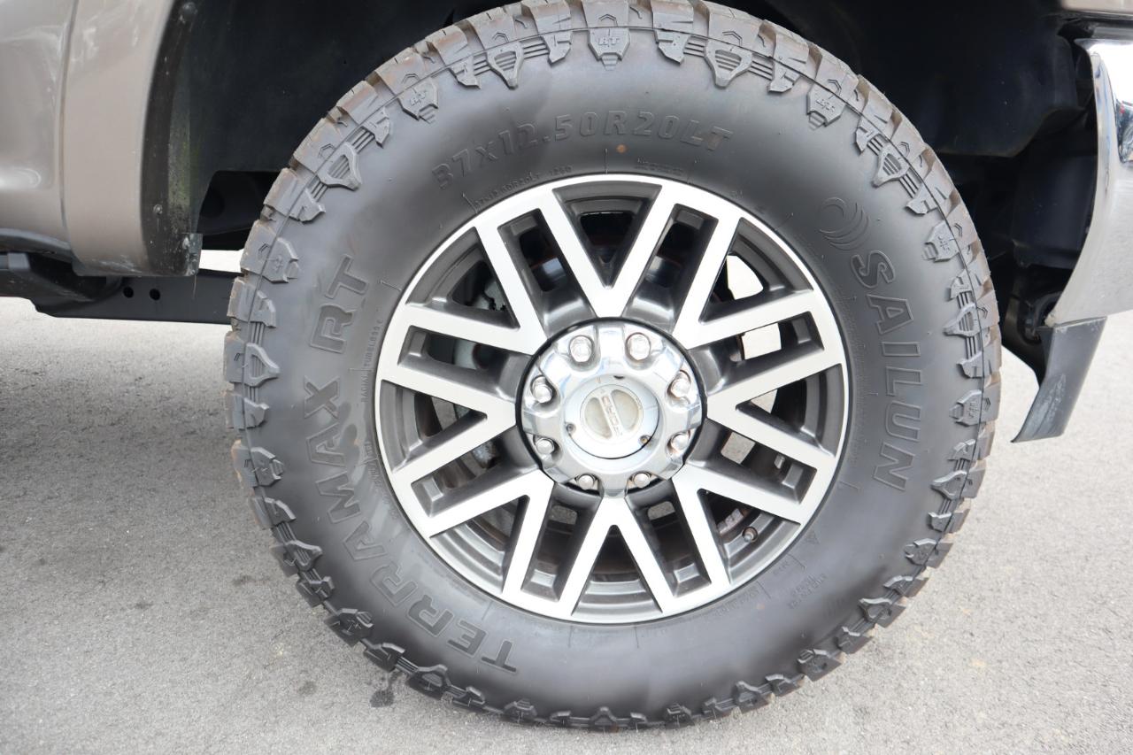 Ford Super Duty F-350 SRW Lariat 4WD Crew Cab 6.75' Box 2019