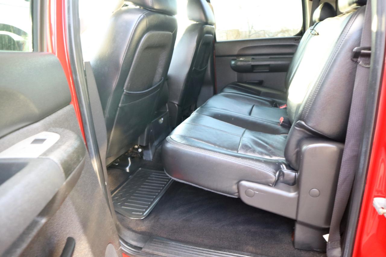 Chevrolet Silverado 1500 4WD Crew Cab 143.5" LT 2009