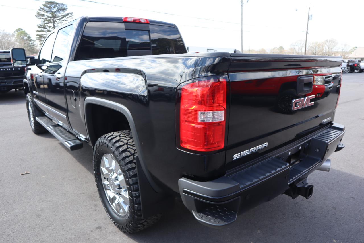 GMC Sierra 2500HD 4WD Crew Cab 153.7" Denali 2019