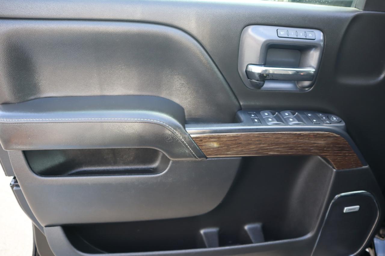 GMC Sierra 2500HD 4WD Crew Cab 153.7" Denali 2019