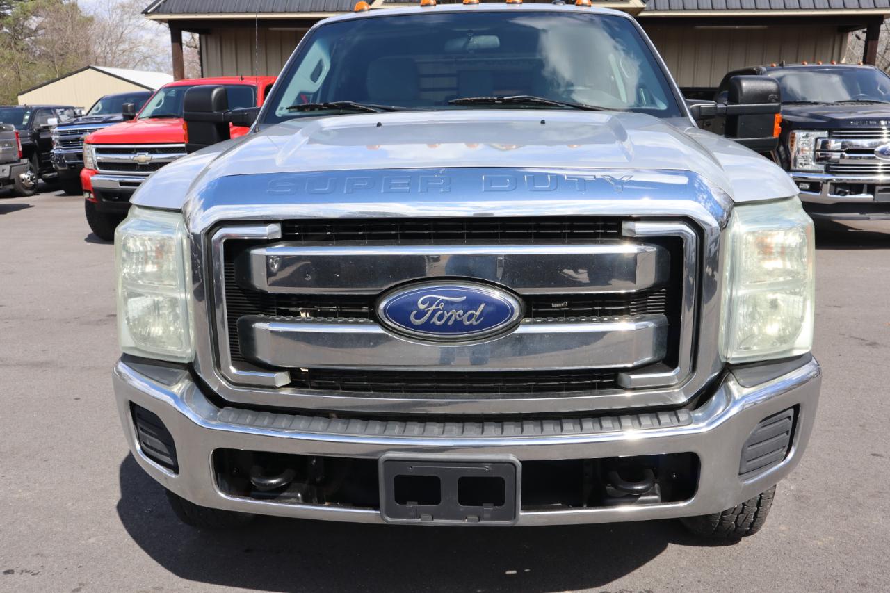 Ford Super Duty F-350 DRW 4WD SuperCab 162" WB 60" CA Lariat 2015