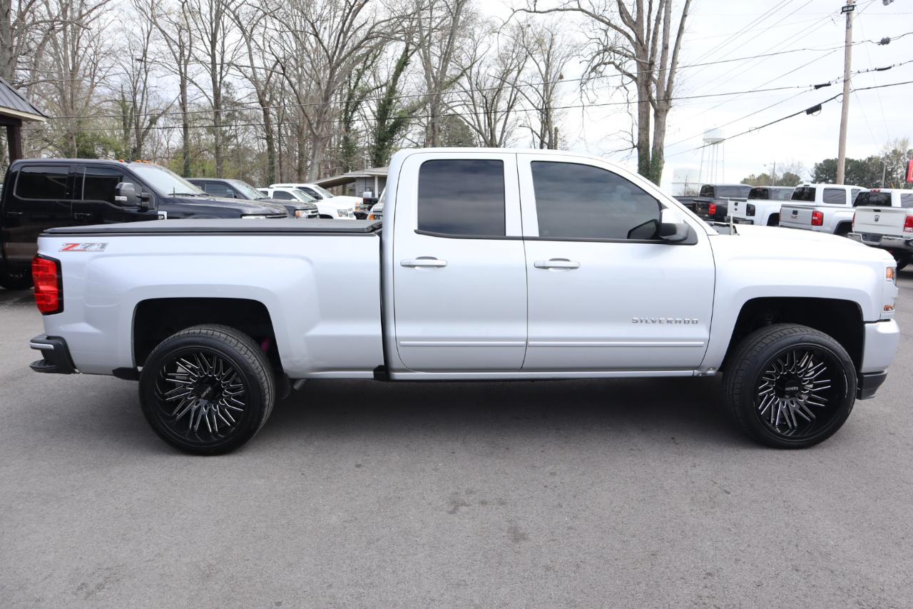 Chevrolet Silverado 1500 4WD Double Cab 143.5" LT w/2LT 2017