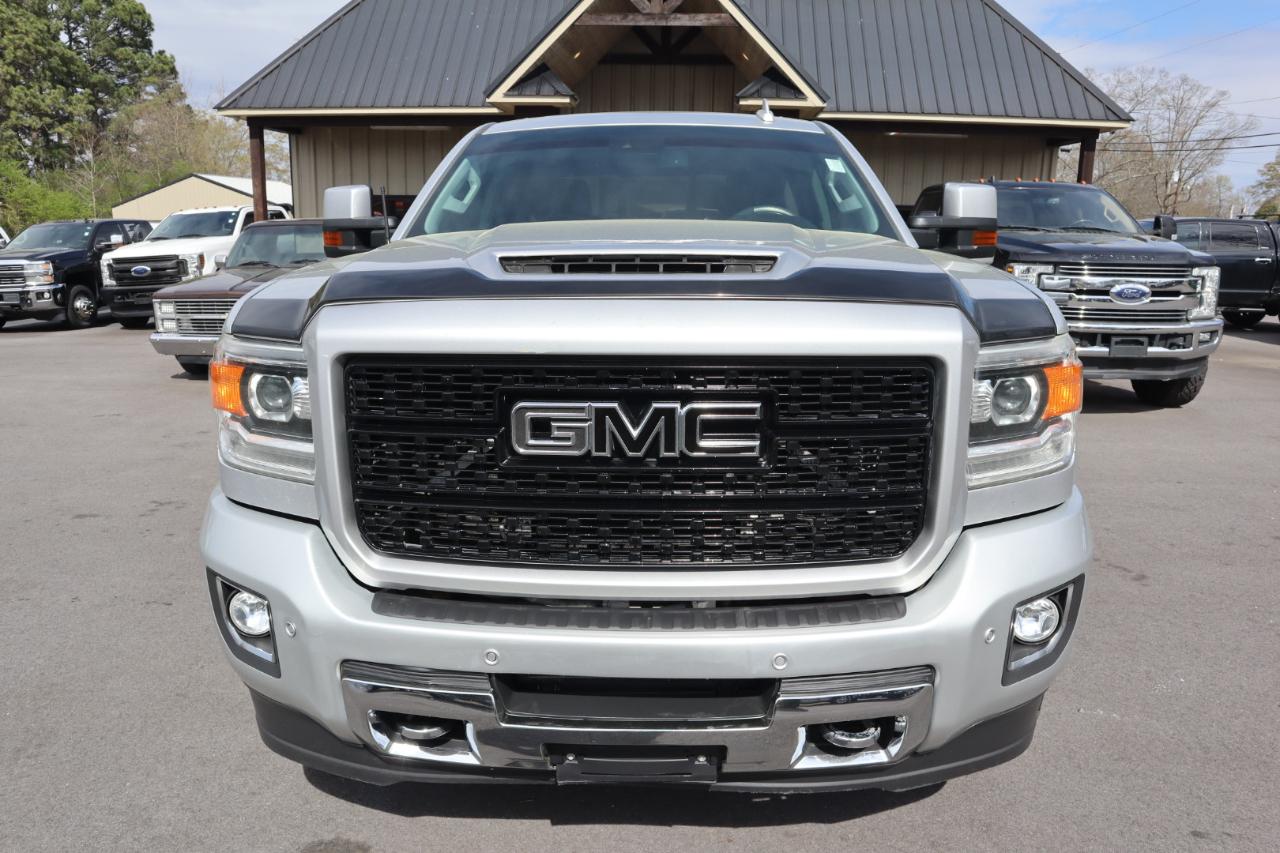 GMC Sierra 2500HD 4WD Crew Cab 153.7" Denali 2018