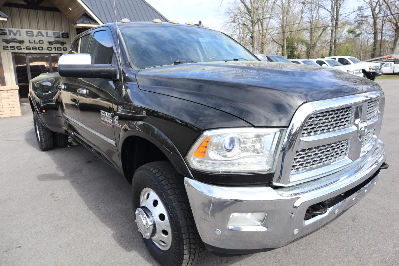 RAM 3500 Laramie 4x4 Crew Cab 8' Box 2017