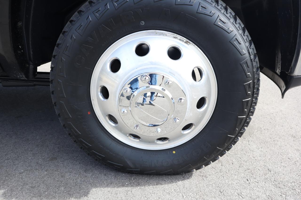 RAM 3500 Laramie 4x4 Crew Cab 8' Box 2017