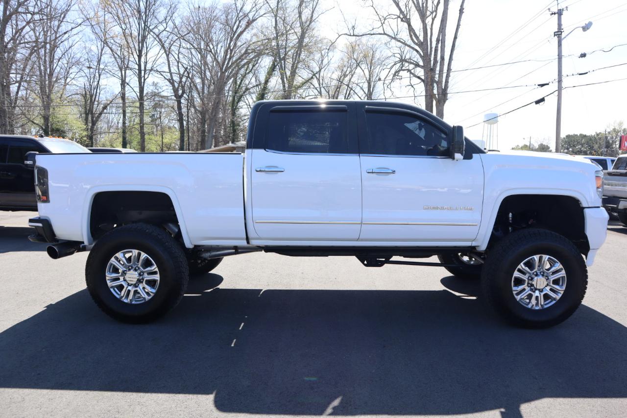 GMC Sierra 2500HD available WiFi 4WD Crew Cab 153.7" Denali 2015