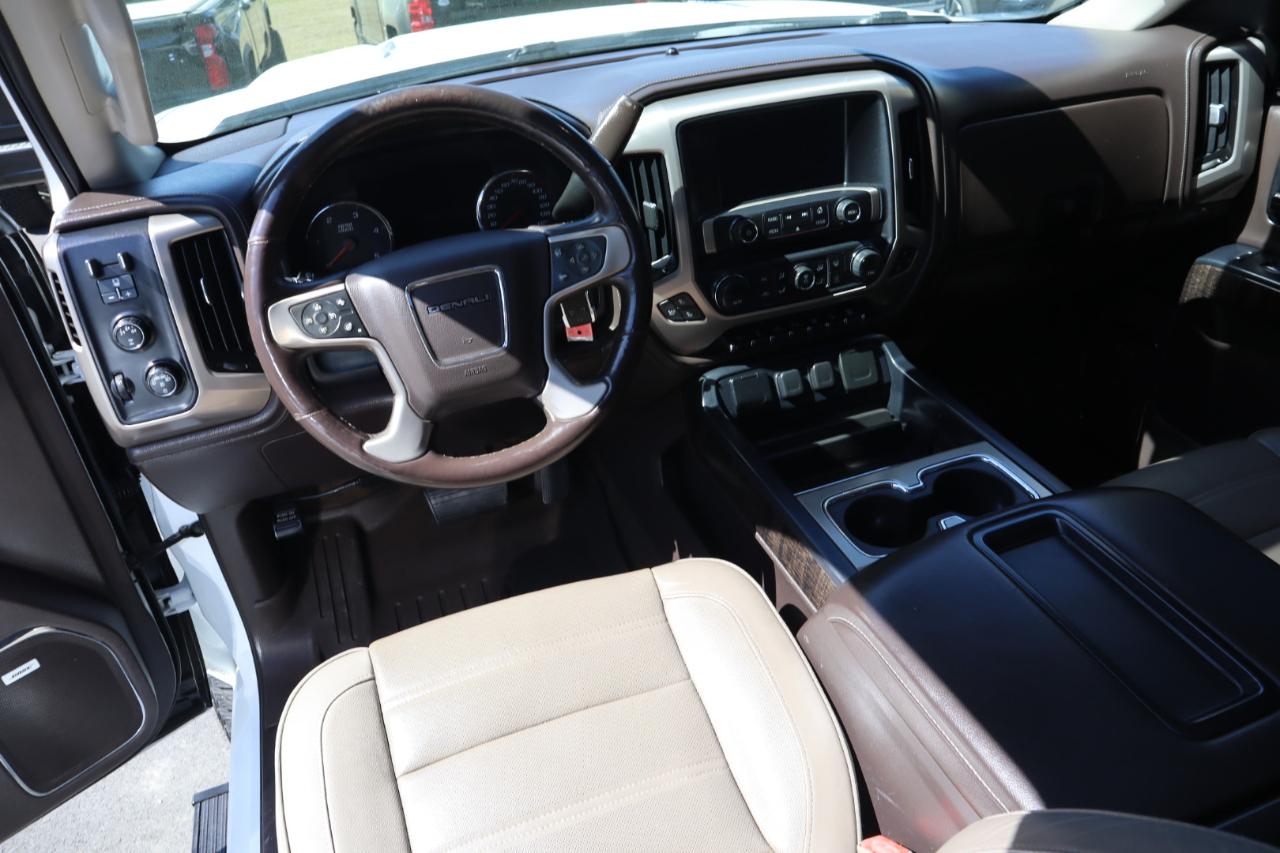 GMC Sierra 2500HD available WiFi 4WD Crew Cab 153.7" Denali 2015