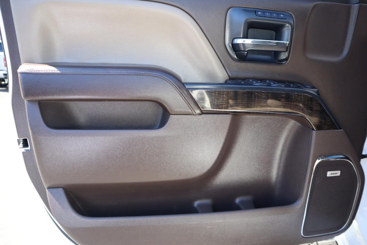 GMC Sierra 2500HD available WiFi 4WD Crew Cab 153.7" Denali 2015