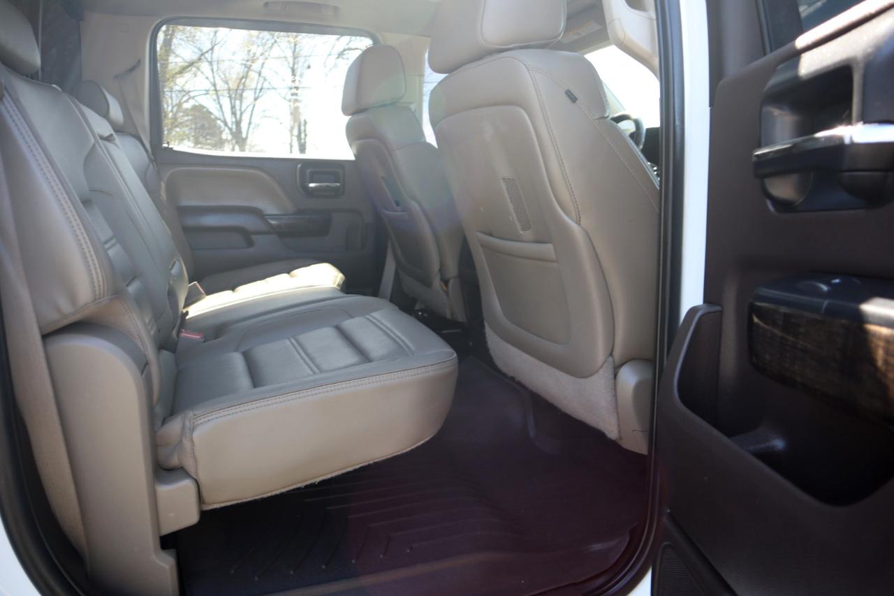 GMC Sierra 2500HD available WiFi 4WD Crew Cab 153.7" Denali 2015