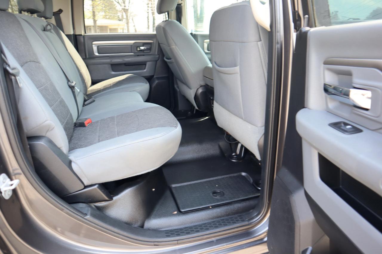 RAM 2500 4WD Crew Cab 149" Big Horn 2014