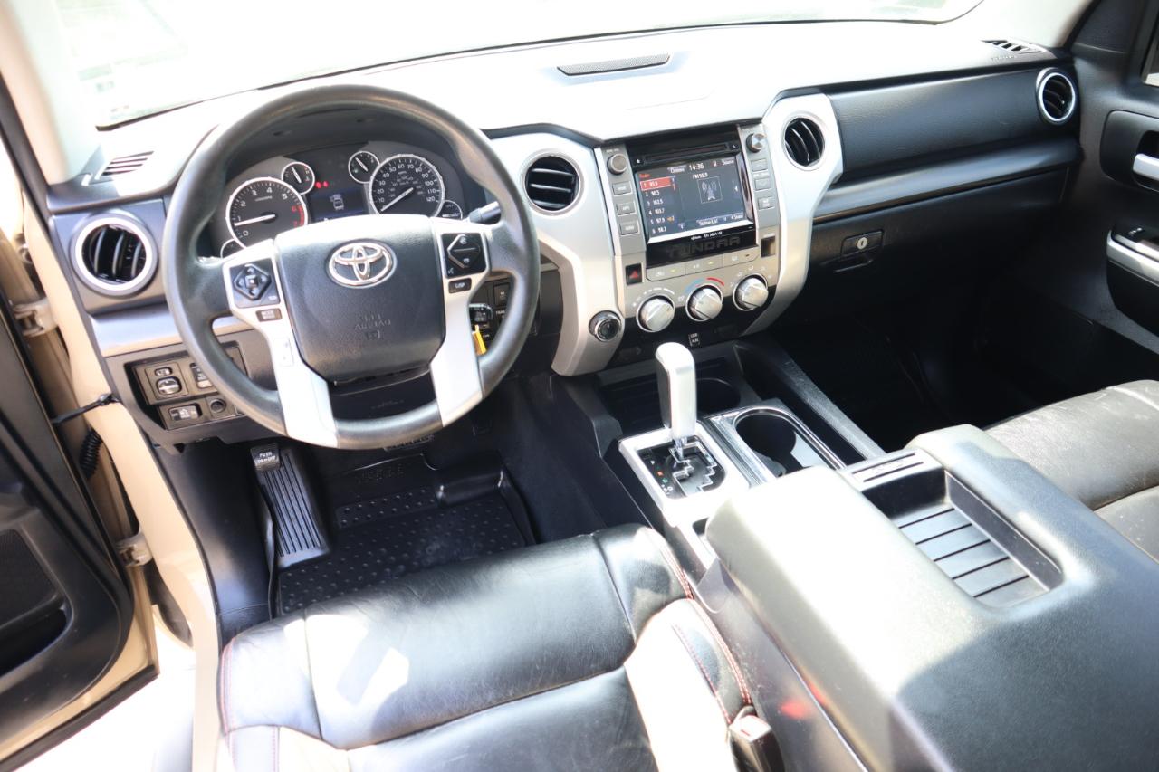 Toyota Tundra 4WD SR5 CrewMax 5.5' Bed 5.7L (Natl) 2017