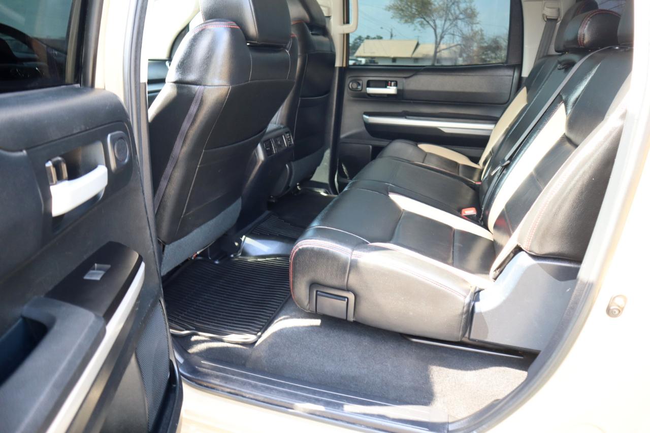 Toyota Tundra 4WD SR5 CrewMax 5.5' Bed 5.7L (Natl) 2017