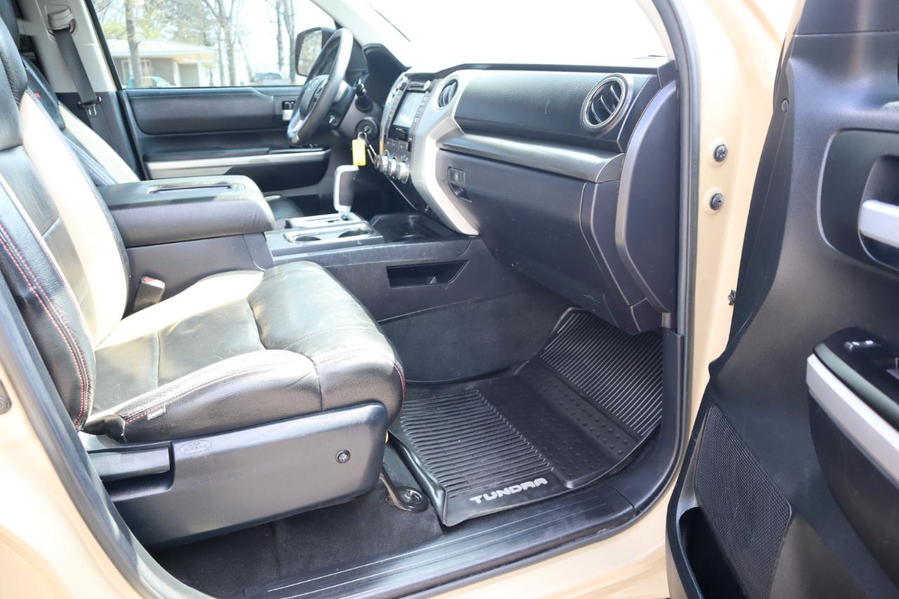 Toyota Tundra 4WD SR5 CrewMax 5.5' Bed 5.7L (Natl) 2017