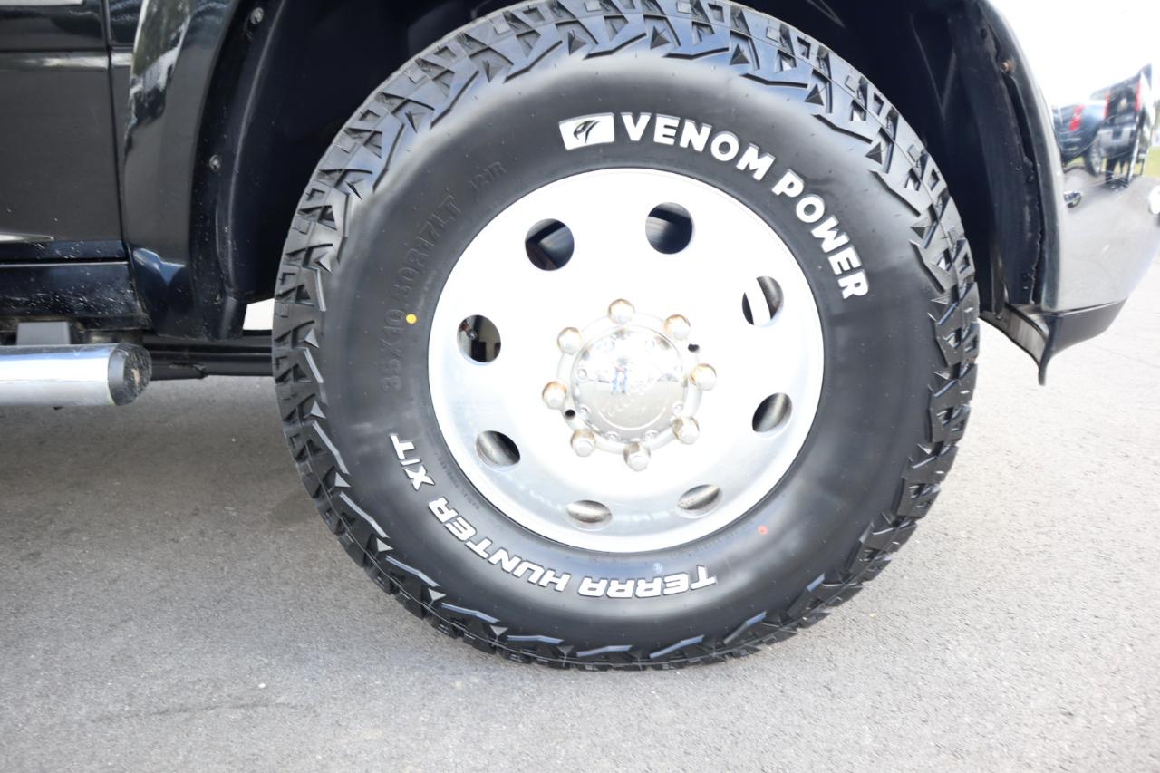 RAM 3500 Laramie 4x4 Crew Cab 8' Box 2017