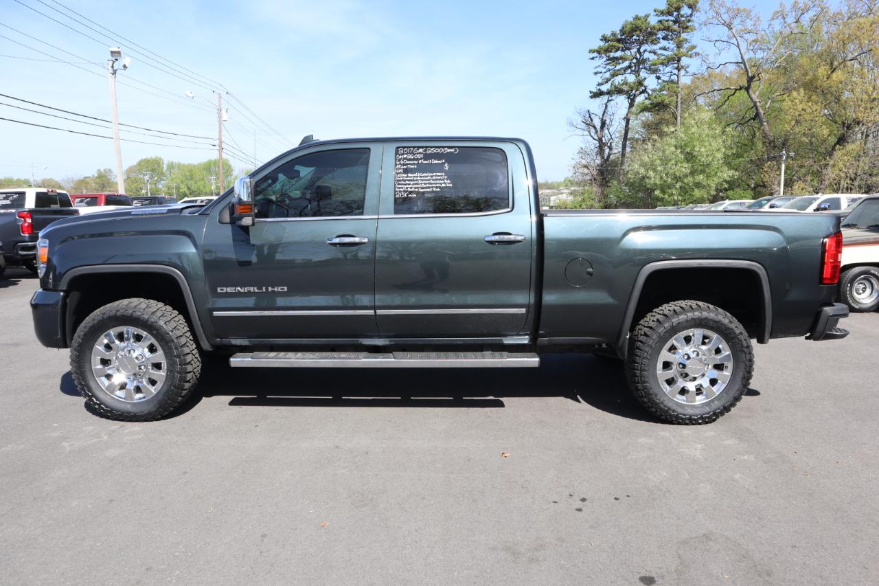 GMC Sierra 2500HD 4WD Crew Cab 153.7" Denali 2017