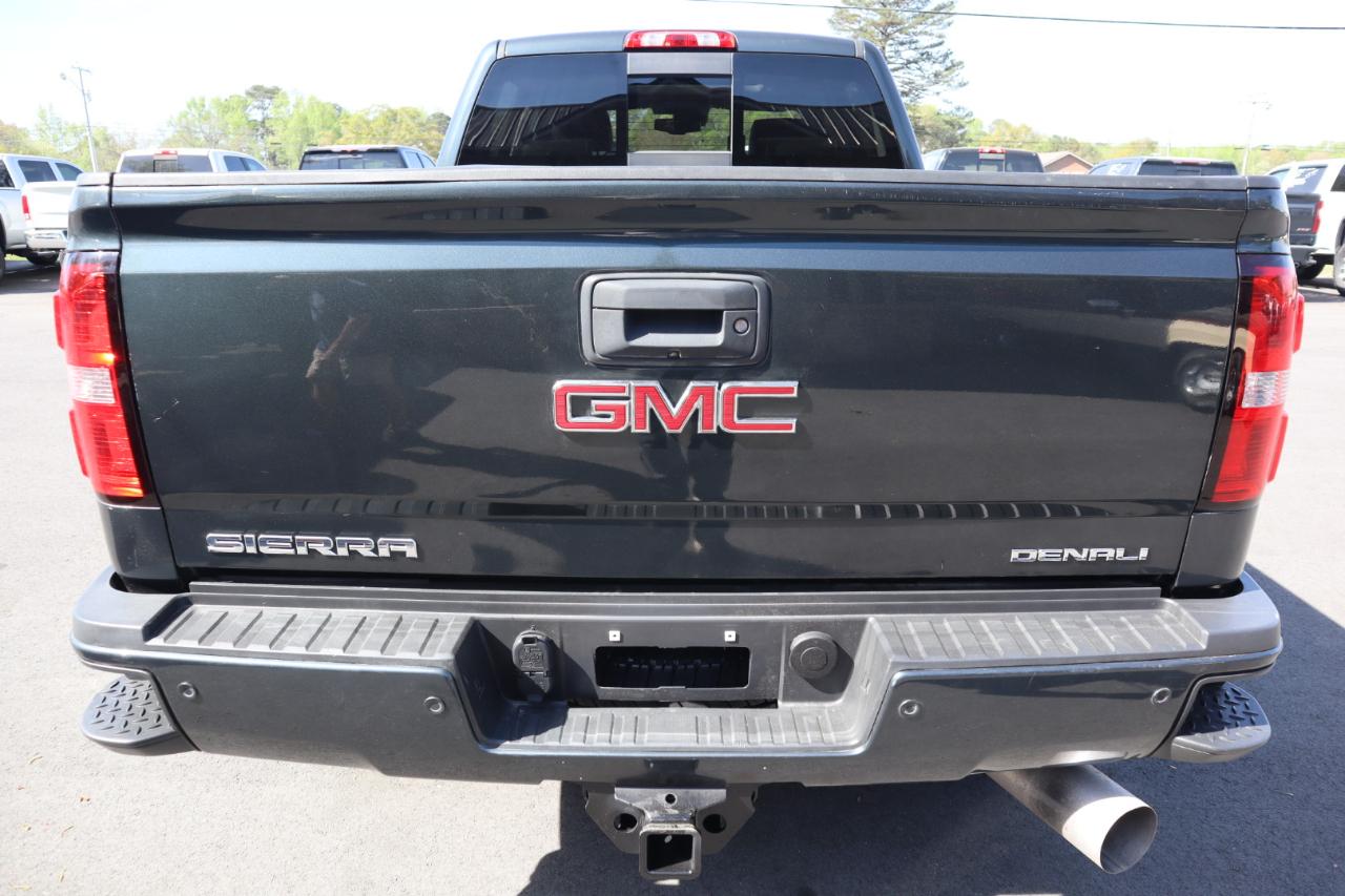 GMC Sierra 2500HD 4WD Crew Cab 153.7" Denali 2017