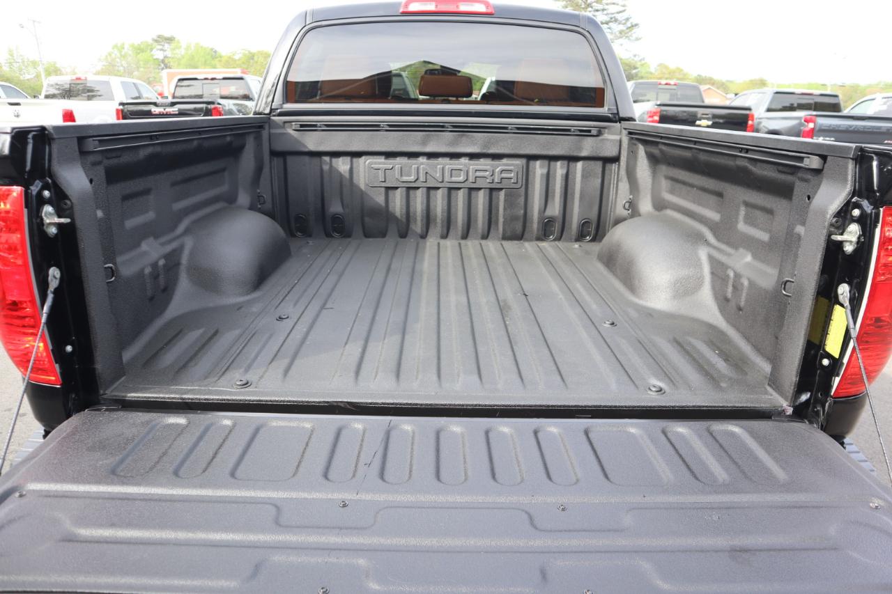 Toyota Tundra 4WD 1794 Edition CrewMax 5.5' Bed 5.7L (Natl) 2020