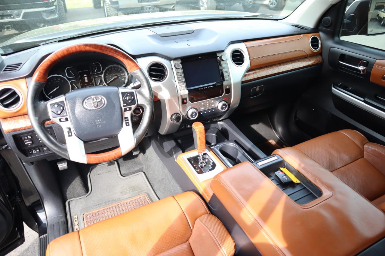 Toyota Tundra 4WD 1794 Edition CrewMax 5.5' Bed 5.7L (Natl) 2020