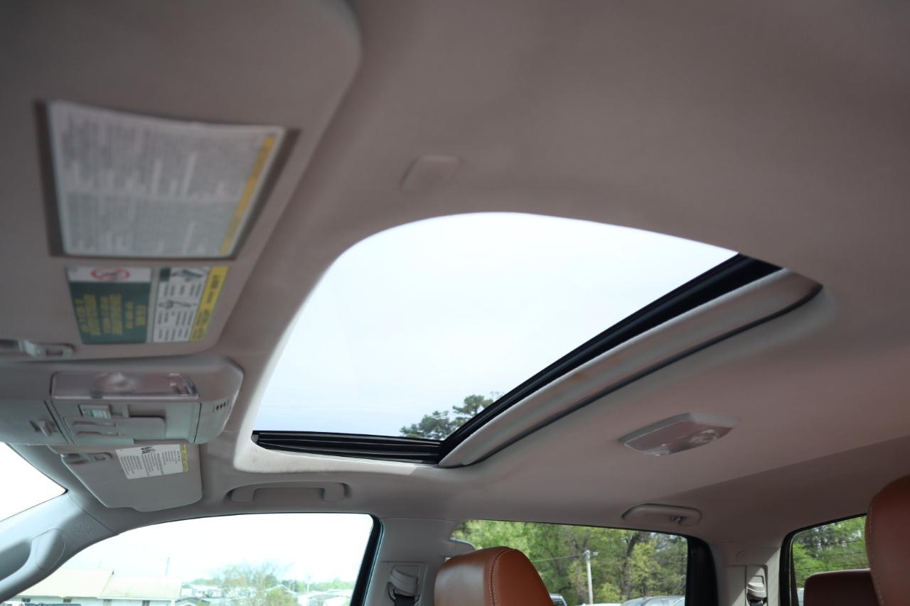 Toyota Tundra 4WD 1794 Edition CrewMax 5.5' Bed 5.7L (Natl) 2020