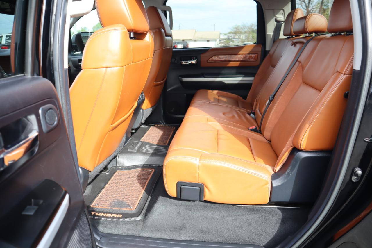 Toyota Tundra 4WD 1794 Edition CrewMax 5.5' Bed 5.7L (Natl) 2020