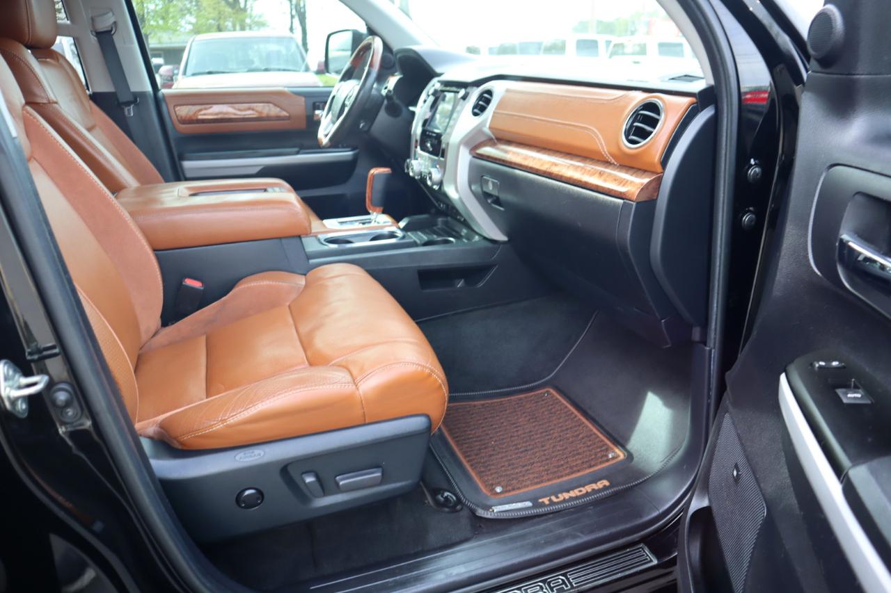 Toyota Tundra 4WD 1794 Edition CrewMax 5.5' Bed 5.7L (Natl) 2020