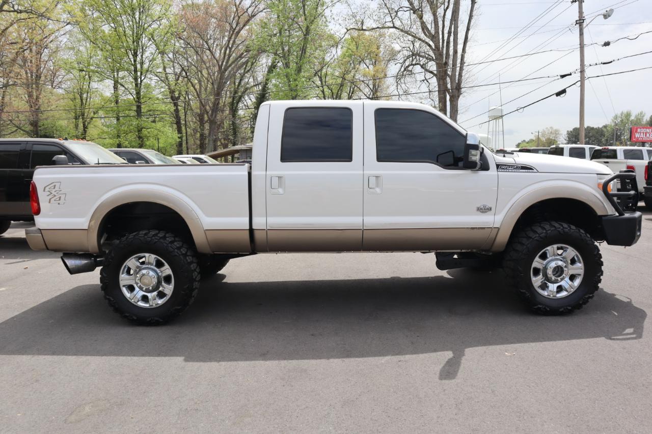 Ford Super Duty F-250 SRW 4WD Crew Cab 156" King Ranch 2012