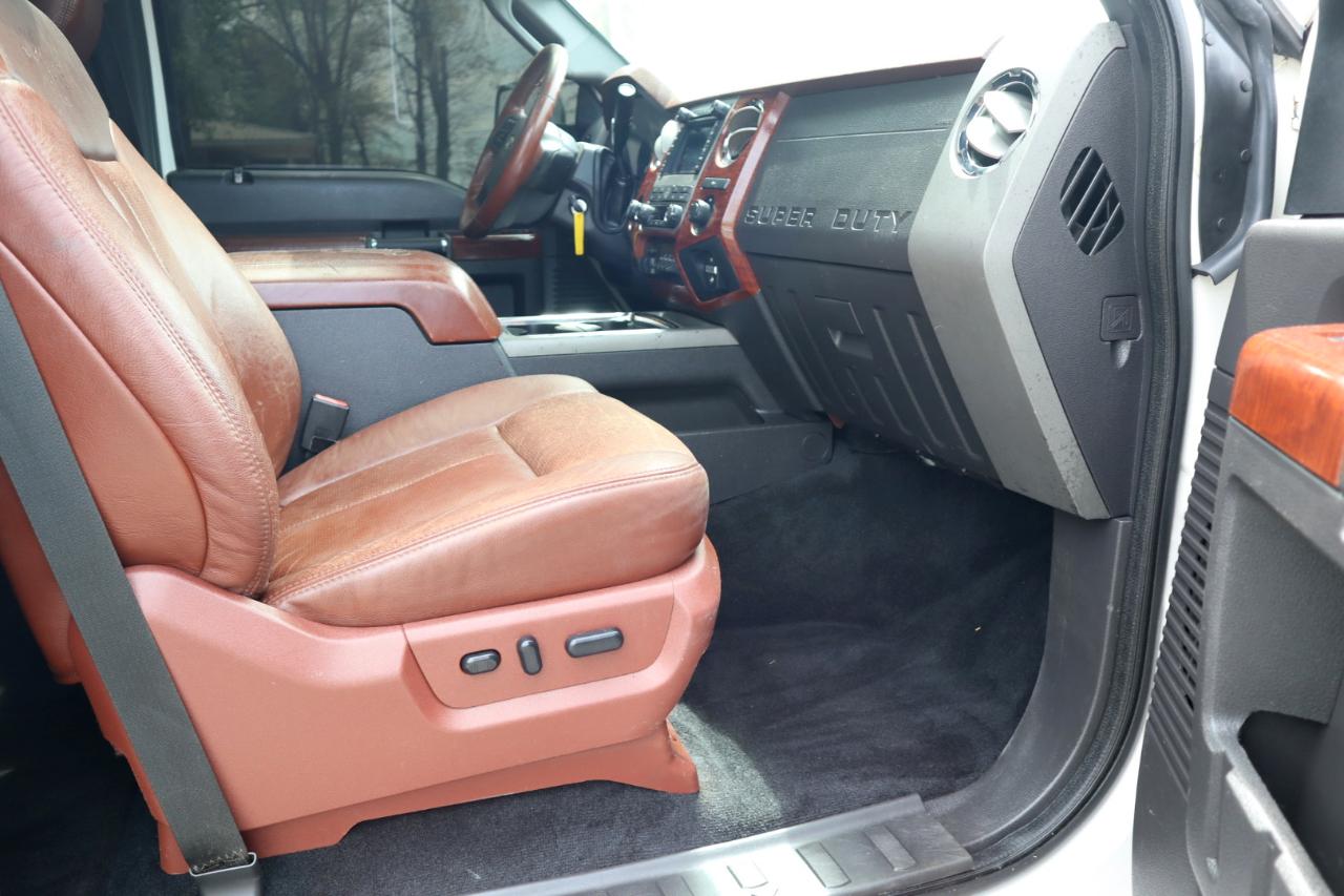 Ford Super Duty F-250 SRW 4WD Crew Cab 156" King Ranch 2012