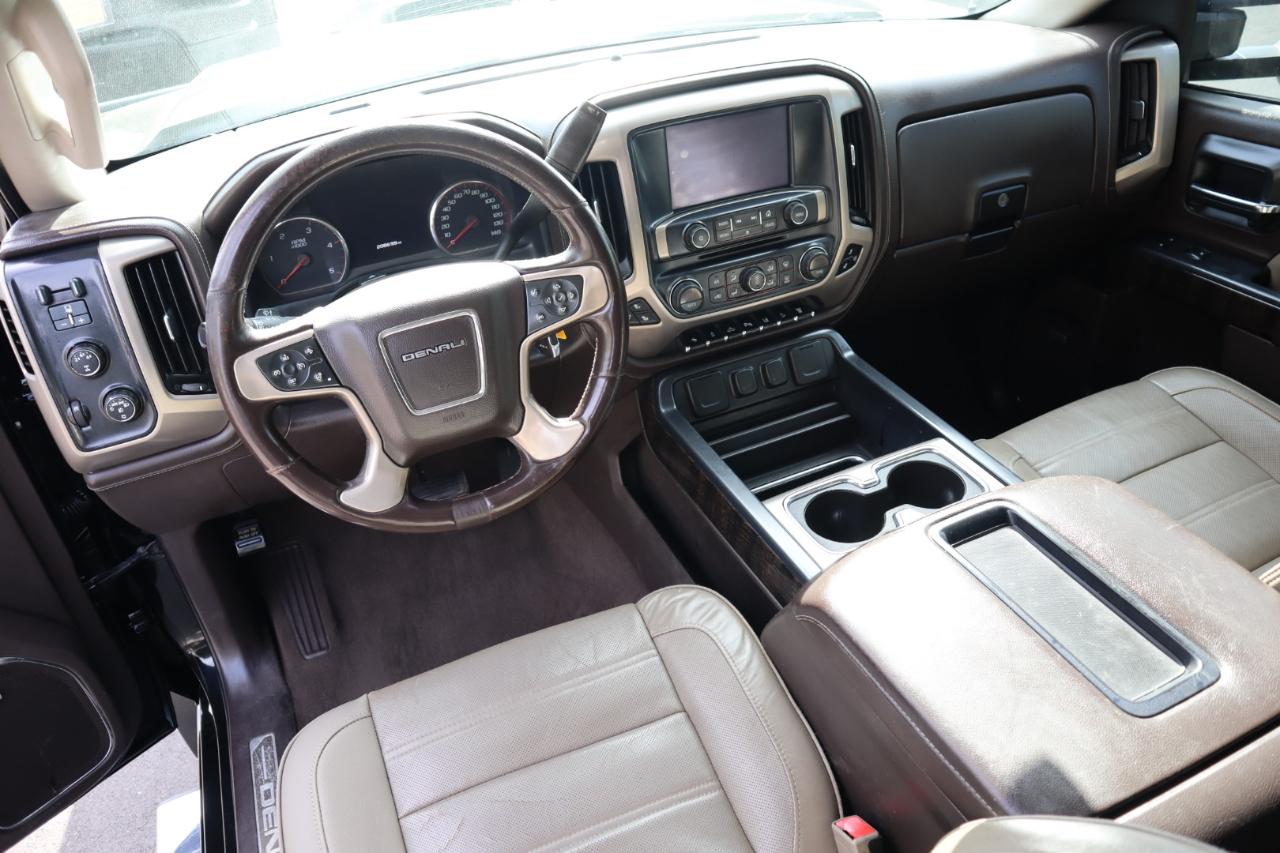 GMC Sierra 2500HD available WiFi 4WD Crew Cab 153.7" Denali 2015