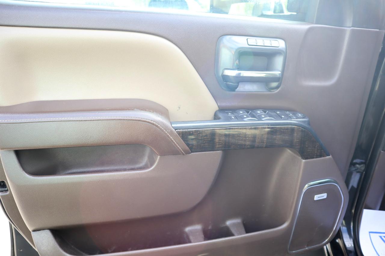 GMC Sierra 2500HD available WiFi 4WD Crew Cab 153.7" Denali 2015