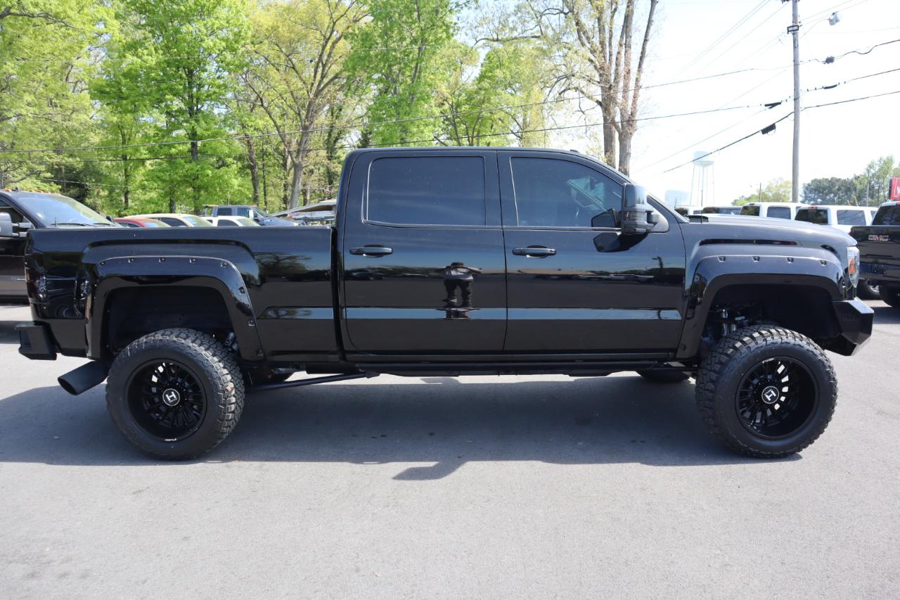 GMC Sierra 2500HD 4WD Crew Cab 153.7" Denali 2017