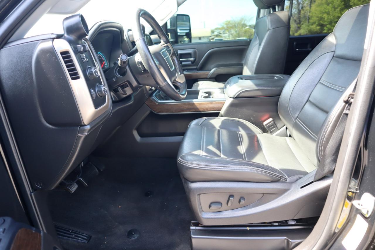 GMC Sierra 2500HD 4WD Crew Cab 153.7" Denali 2017