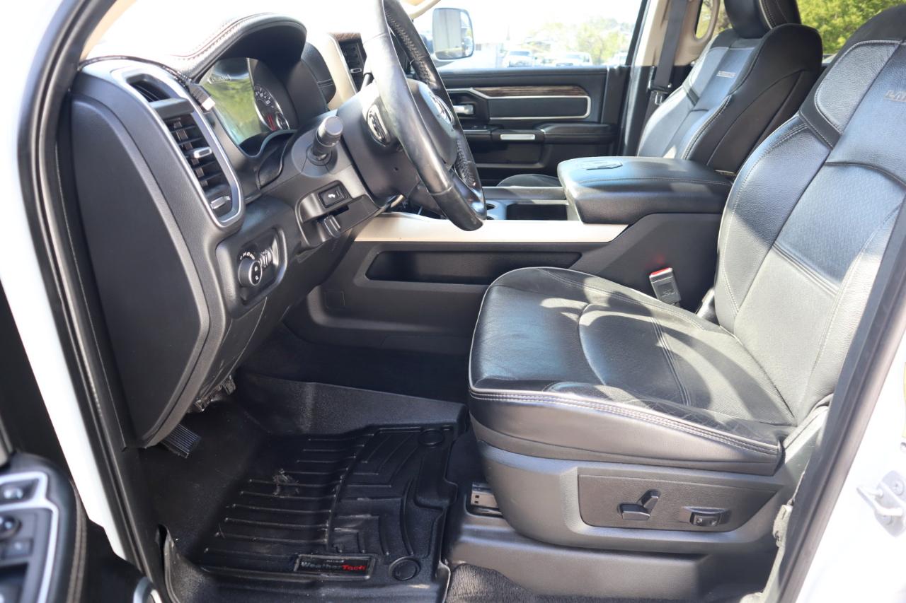 RAM 2500 Laramie 4x4 Mega Cab 6'4" Box 2019